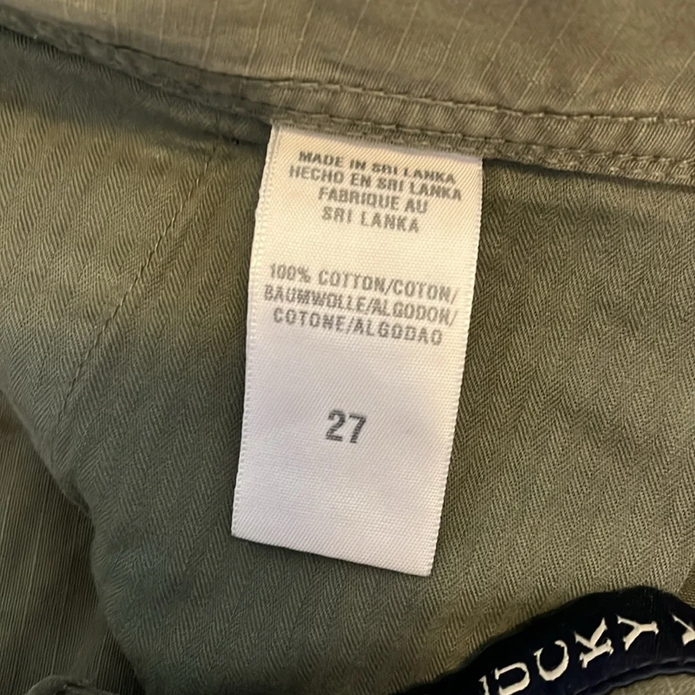 Women's Lucky Brand Army Green embroidered Roll Cuff Capris, Size 4 - Picture 4 of 5